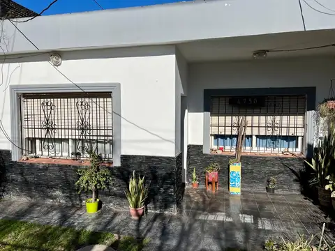 Casa en Venta en Parque San Martin, Partido de Merlo
