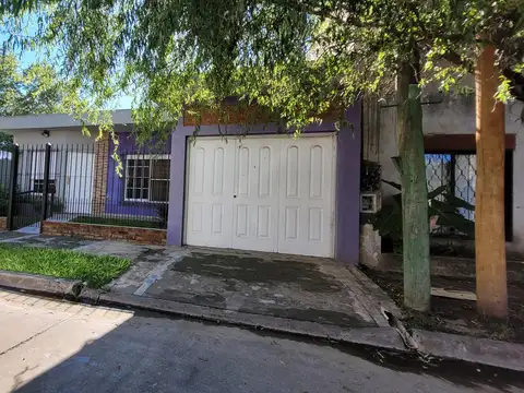 Casa en Venta en Villa Santos Tesei, Partido de Hurlingham