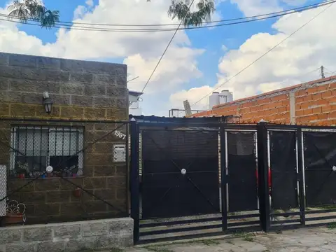 Casa en Venta en Rafael Calzada, Partido de Almirante Brown