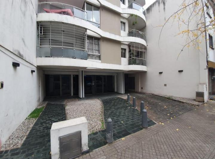 Departamento · 75m² · 5 Ambientes · 1 Cochera