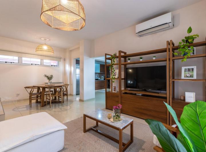 Casa · 140m² · 5 Ambientes · 1 Cochera