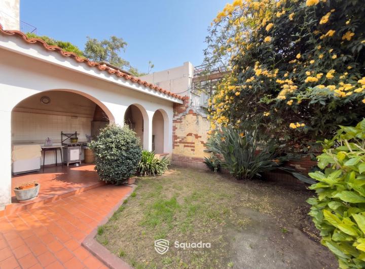 Casa · 150m² · 4 Ambientes · 2 Cocheras