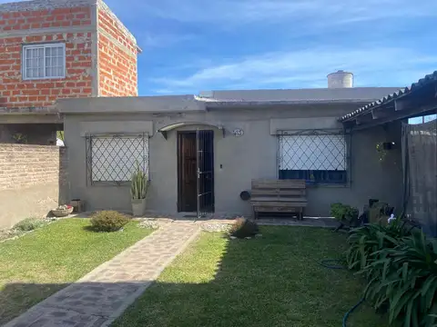 Casa en Venta en Burzaco, Partido de Almirante Brown