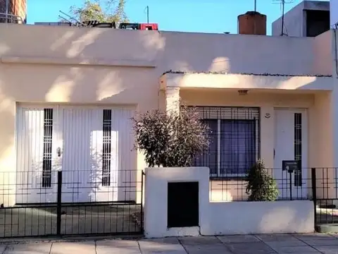 Casa en Venta en Isidro Casanova, Partido de La Matanza