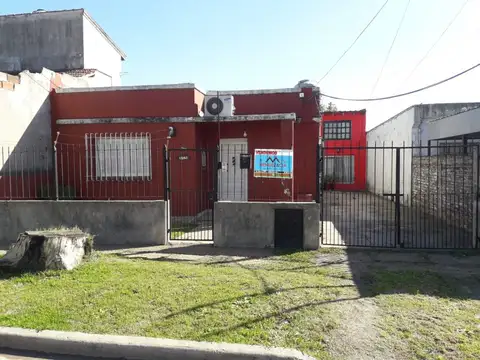 Casa en Venta en Burzaco, Partido de Almirante Brown