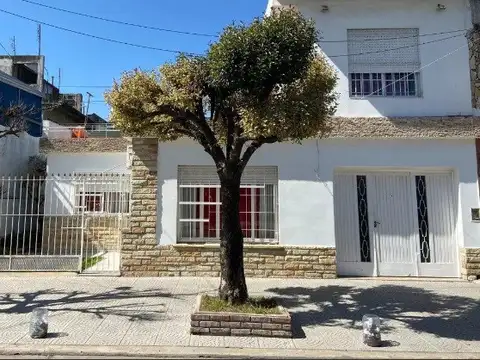 Casa en Venta en Isidro Casanova, Partido de La Matanza
