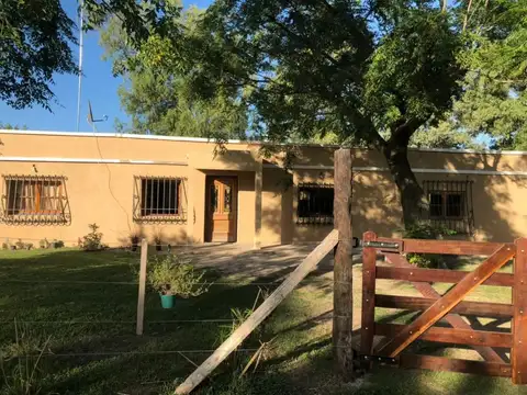 Casa en Venta en Lezica y Torrezuri, Partido de Luján