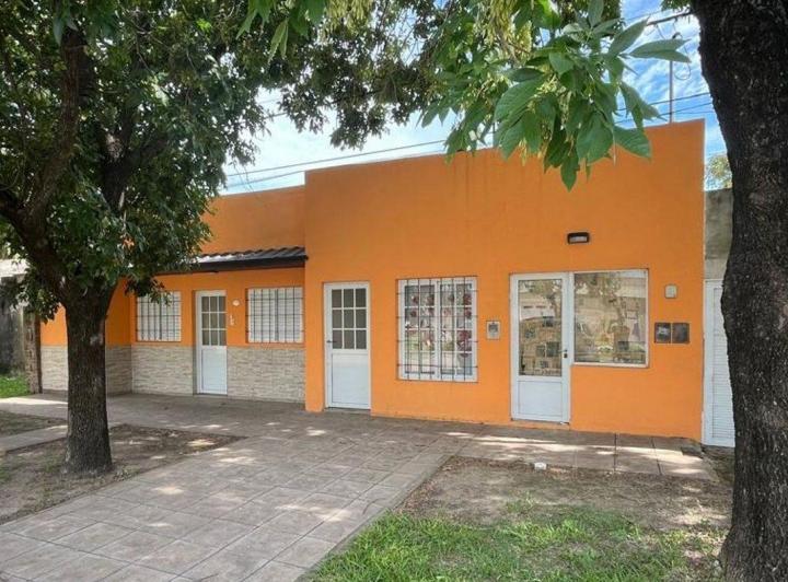Casa · 180m² · 7 Ambientes