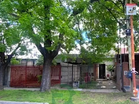 Casa en Venta en Castelar Norte, Castelar