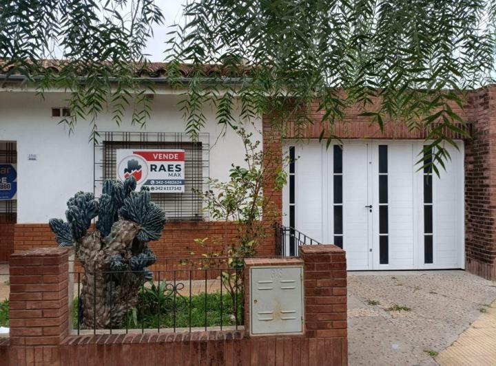 Casa · 154m² · 5 Ambientes · 1 Cochera