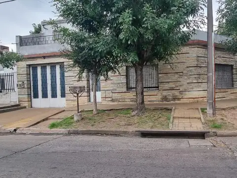 Casa en Venta en Caseros, Partido de Tres de Febrero