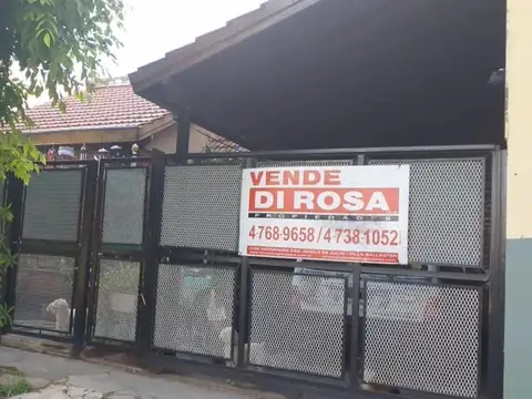 Casa en Venta en Billinghurst, General San Martín