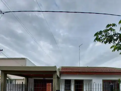 Casa en Venta en Villa Elvira, Partido de La Plata