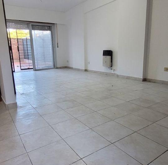 Departamento · 41m² · 3 Ambientes · 1 Cochera