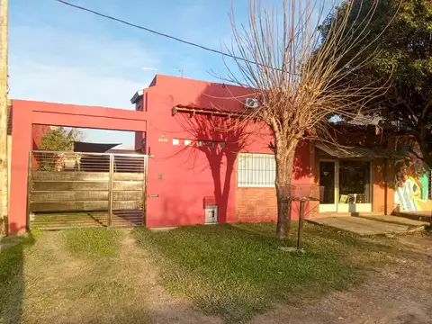 Casa en Venta en Lisandro Olmos Etcheverry, Partido de La Plata