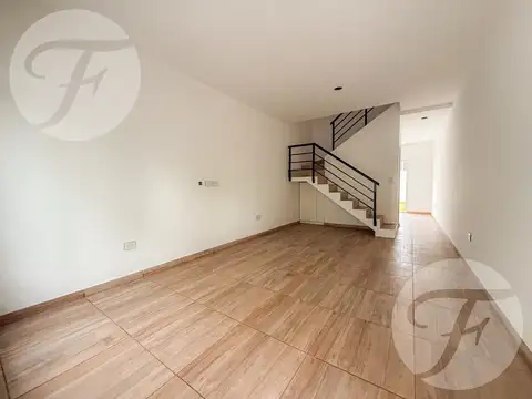 Casa en Venta en Castelar Sur, Castelar