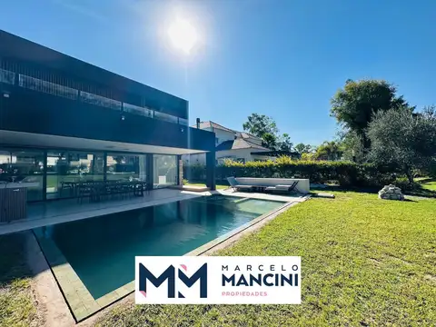 Casa en Venta en Saint Thomas, Countries y Barrios Cerrados en Esteban Echeverria