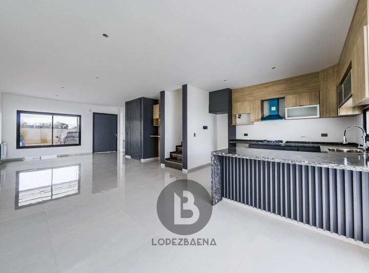 Casa · 155m² · 6 Ambientes