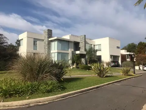 Casa en Venta en Adrogue, Partido de Almirante Brown