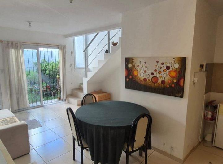 Casa · 86m² · 4 Ambientes · 1 Cochera