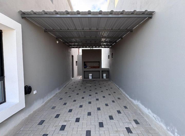 Casa · 110m² · 4 Ambientes · 1 Cochera