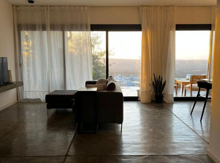 Casa · 300m² · 4 Ambientes
