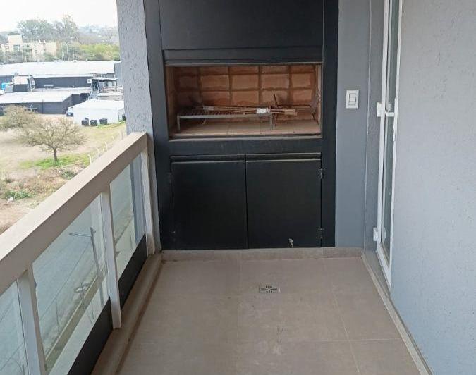 Departamento · 95m² · 6 Ambientes · 1 Cochera