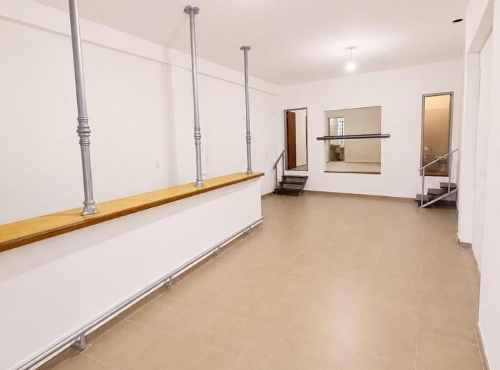 Local comercial · 70m² · 2 Ambientes