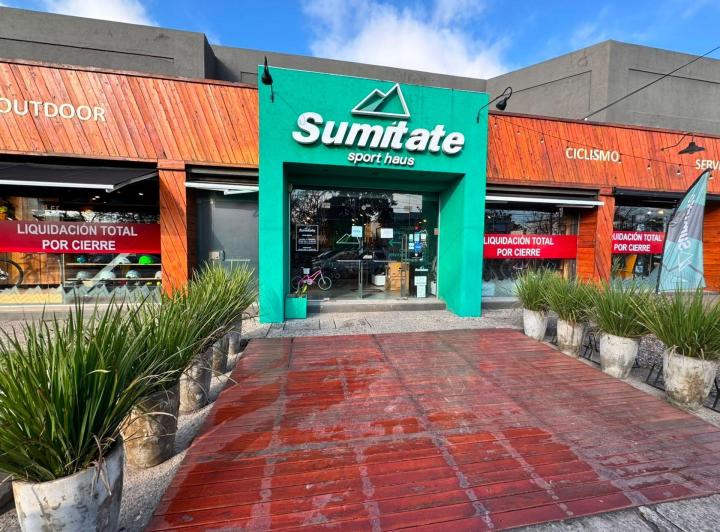 Local comercial · 281m² · 3 Cocheras