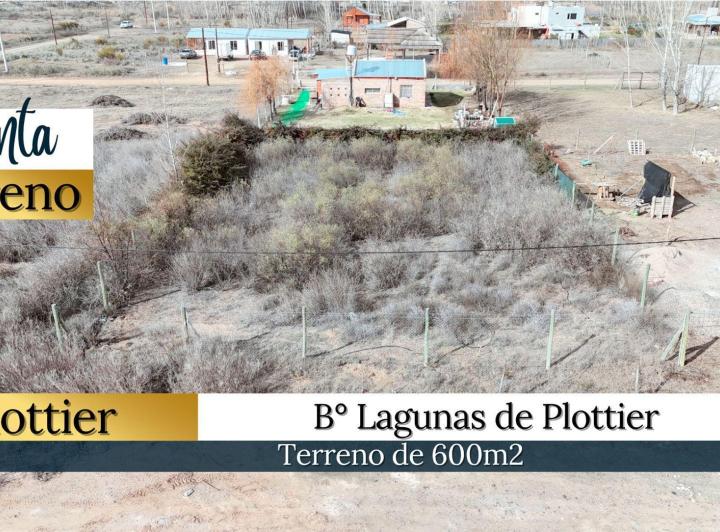 Terreno · 600m²