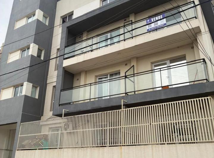 Departamento · 60m² · 2 Ambientes · 1 Cochera