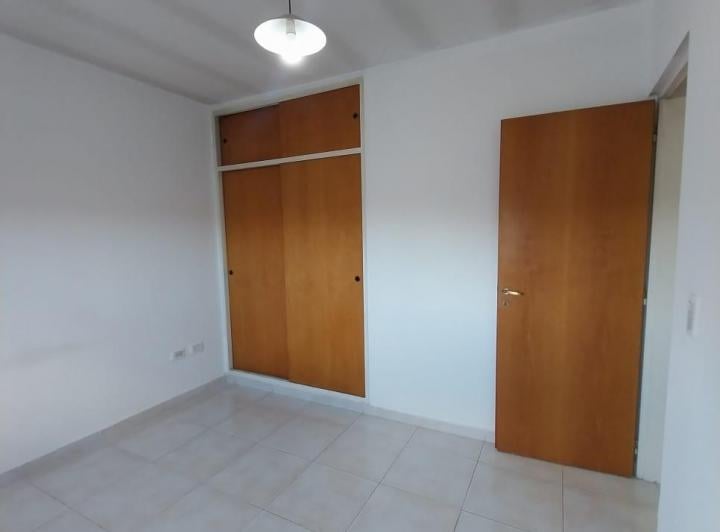 Departamento · 80m² · 2 Dormitorios · 1 Cochera