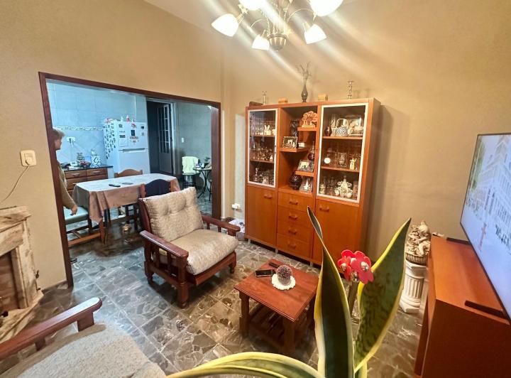 PH · 101m² · 5 Ambientes · 1 Cochera