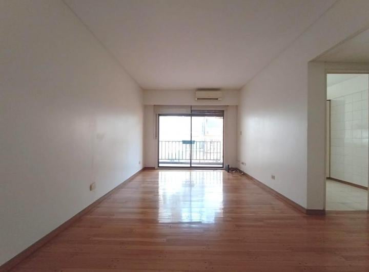 Departamento · 50m² · 2 Ambientes · 1 Cochera