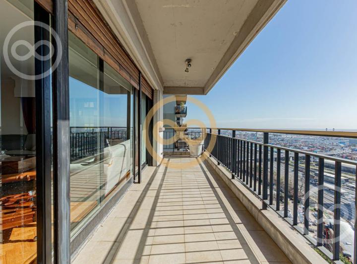 Departamento · 280m² · 6 Ambientes · 2 Cocheras
