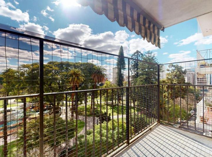 Departamento · 122m² · 4 Ambientes · 1 Cochera