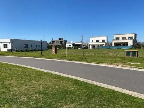 Terreno en Venta en Santo Tomas, Countries y Barrios Cerrados en Pilar