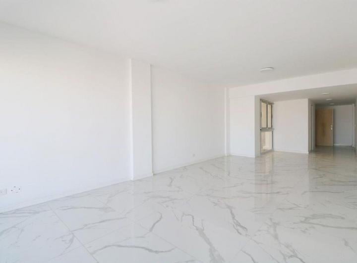 Departamento · 154m² · 5 Ambientes · 1 Cochera