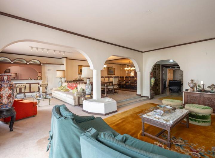 Departamento · 238m² · 5 Ambientes · 1 Cochera