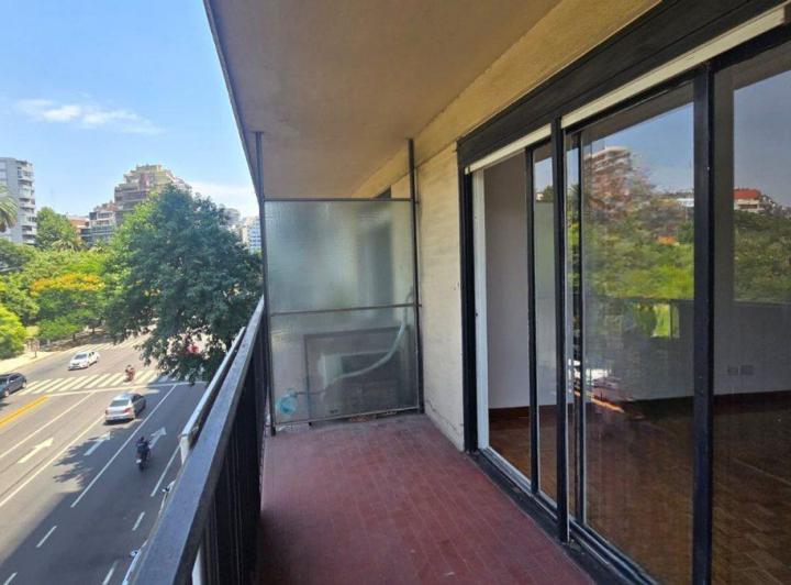 Departamento · 76m² · 4 Ambientes · 1 Cochera
