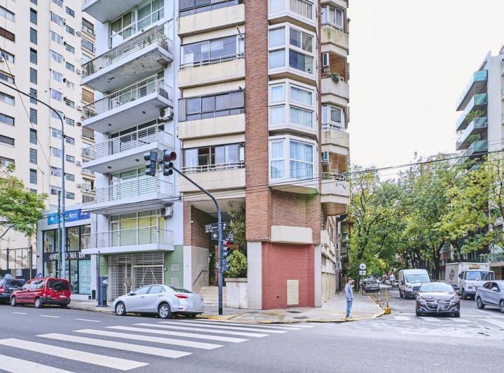 Departamento · 207m² · 4 Ambientes · 2 Cocheras