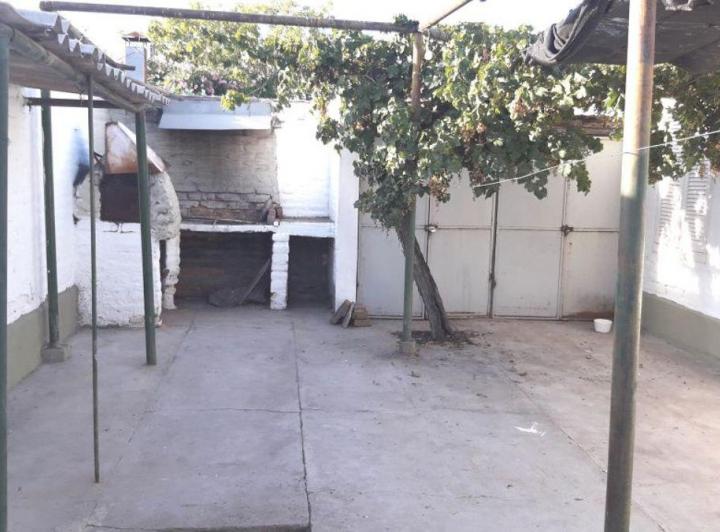 Casa · 130m² · 6 Ambientes · 1 Cochera
