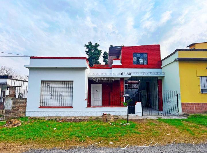 Casa · 100m² · 3 Ambientes · 1 Cochera