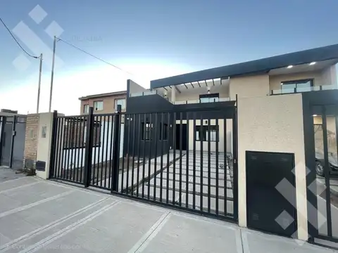 PH en Alquiler en Cipolletti, General Roca
