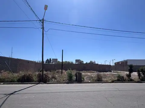 Terreno en Venta en El Plumerillo, Las Heras