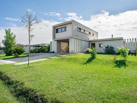 Casa en Alquiler en Puerto Roldan, Countries y Barrios Cerrados en Roldan