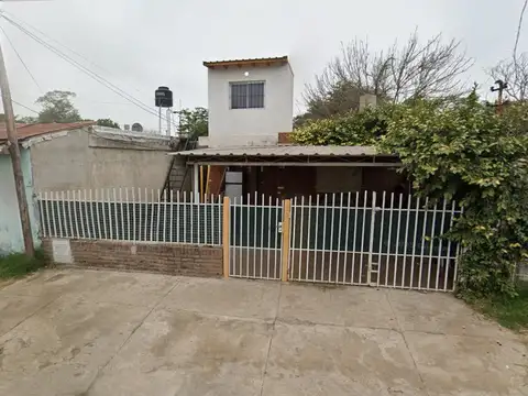 Casa en Venta en Villa Gobernador Galvez, Rosario