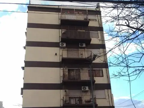 Departamento en Alquiler en Monte Castro, CABA