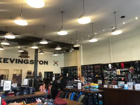 Local en Alquiler en Liniers, CABA