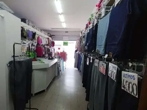 Local en Venta en Parque Avellaneda, CABA